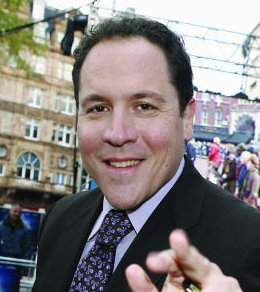 jon favreau top heavy face shape