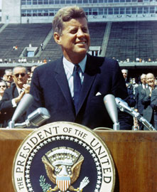john f kennedy moon announcement speech 1961