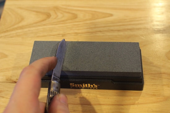 restore antique vintage pocket knife sharpening stone