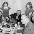 Easy Thanksgiving Cornbread Stuffing Recipe