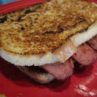Thumbnail image for AoM Month of Sandwiches Day #14: The PB&J Hot Dog