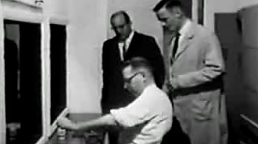 Stanley Milgram experiments 1963.