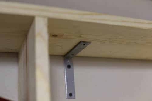 Braces bolted on wall.