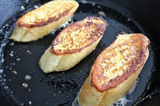 cozinhar fritar rabanada na frigideira