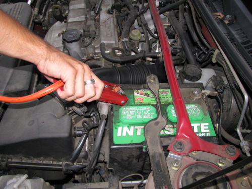 how is how to jumpstart a car battery organized