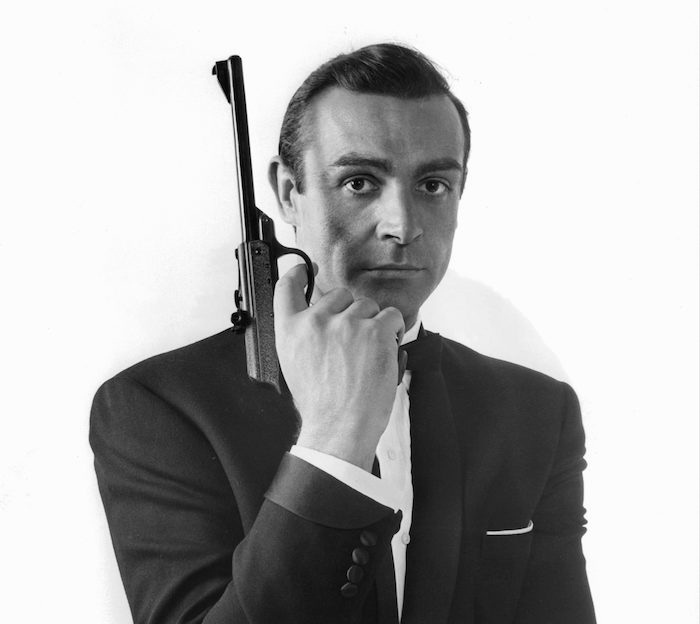 https://content.artofmanliness.com/uploads/2010/01/james-bond.jpg