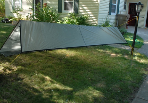 shelter in a lawn knotted with lamp.