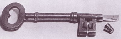Skeleton old key.
