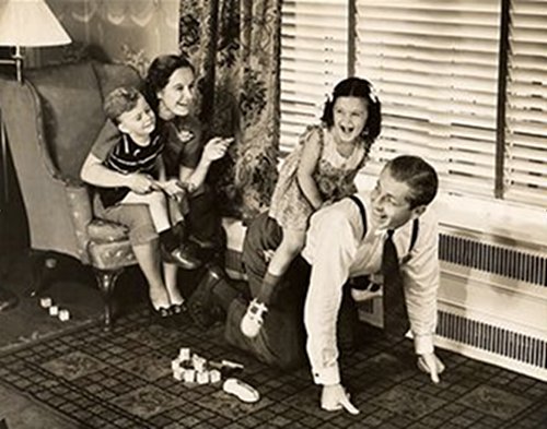 The Importance Of Roughhousing With Your Kids The Art Of Manliness