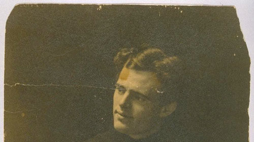 A powerful photo of a man with a quote showcasing the perils of thumos.