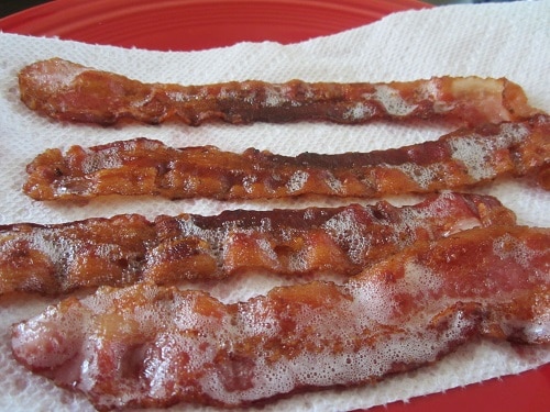 Patrick said to get it nice and crispy. Also, who doesn't love another picture of bacon?