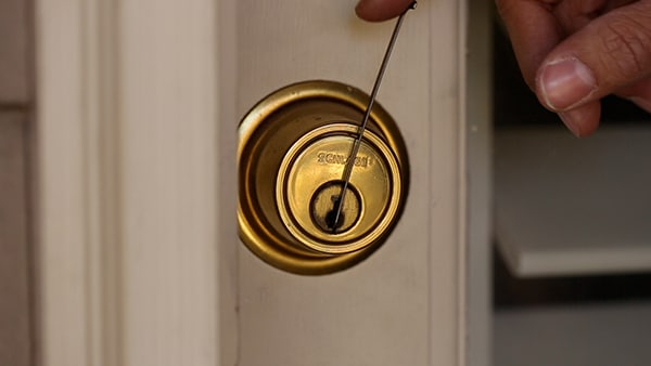 How To Pick A Lock The Complete Guide The Art Of Manliness