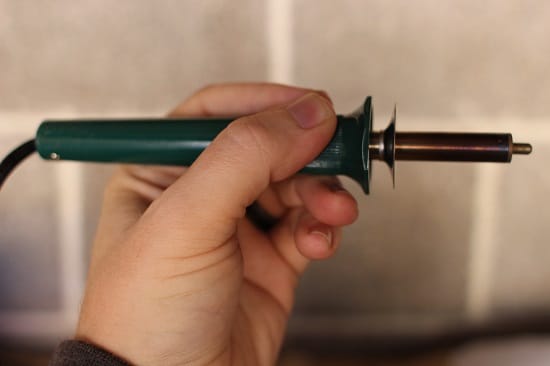 How to change tips of Woodburning Pen ?