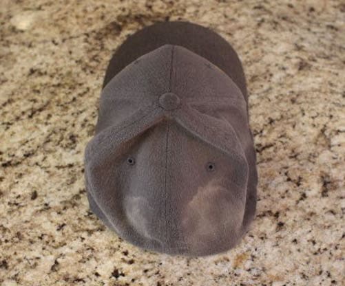 How to Wash a Baseball Cap: 3 Easy Methods