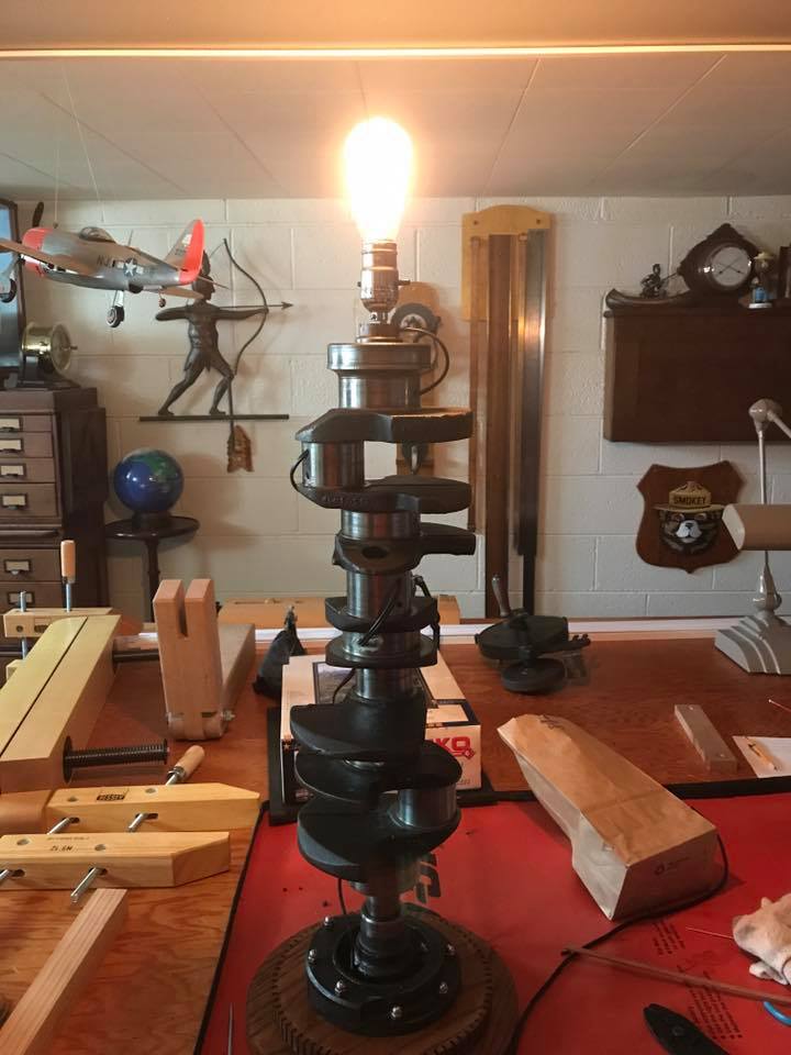 DIY of crankshaft lamp.