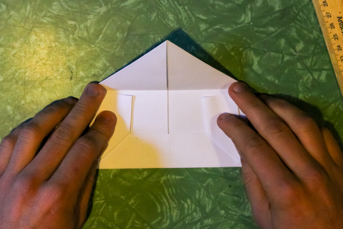 2 Ways to Fold a Letter Into Its Own Envelope