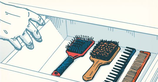 Guide for organizing hair combs for men.
