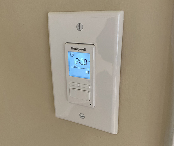 Protect Your Home By Installing a Solar Timetable Light Switch