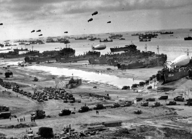 25 Amazing, Rarely-Seen Photographs of D-Day | The Art of Manliness