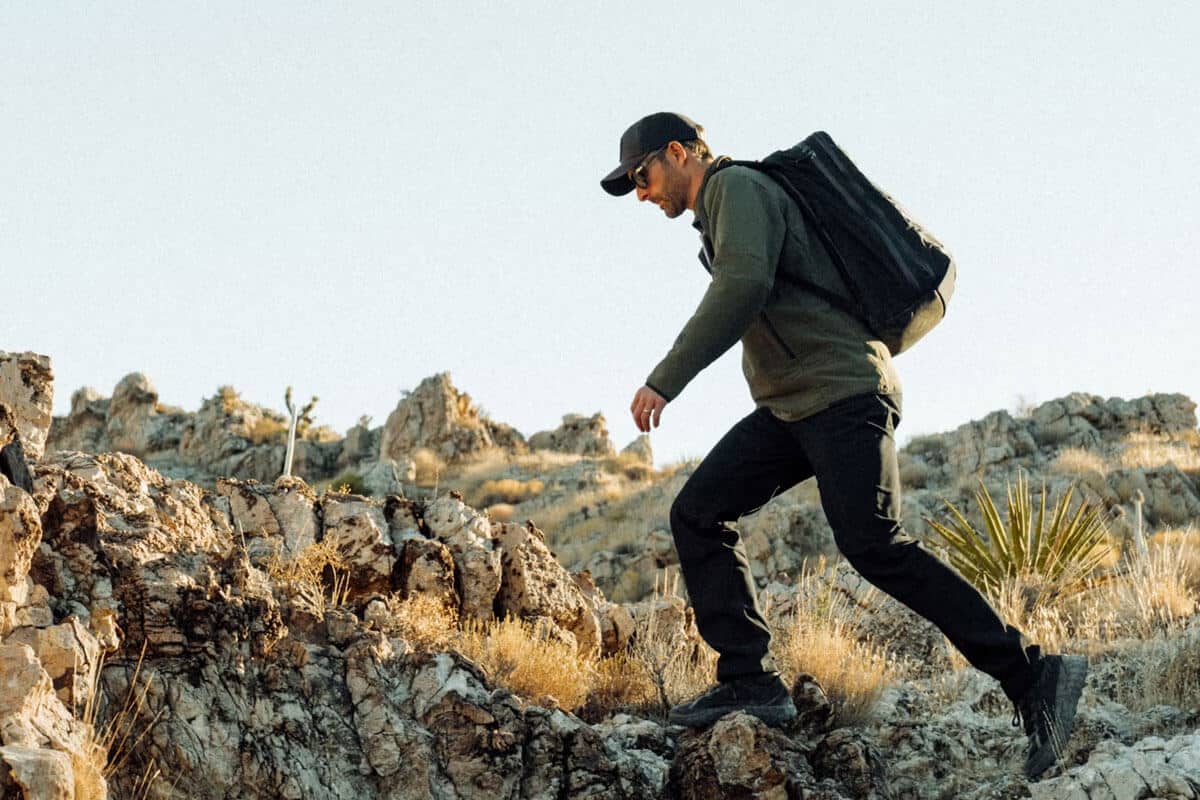 Podcast #1.106: Geboren om te dragen – Hoe je kracht, uithoudingsvermogen en gezond verstand kunt opbouwen door middel van rucking