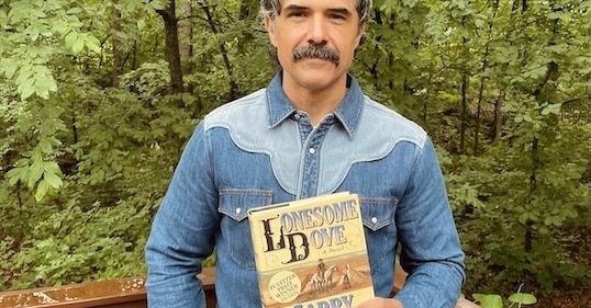 Lees Lonesome Dove With Me This Summer
